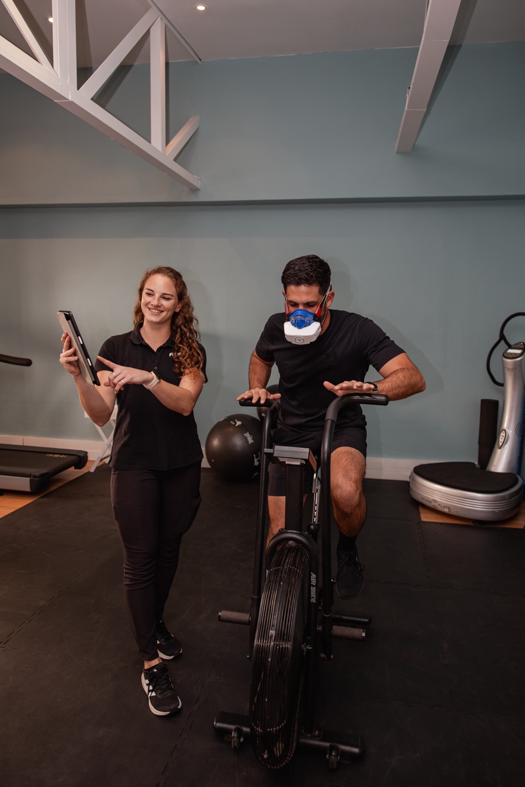 VO2 testing being performed inside the Wright & van Wyk practice